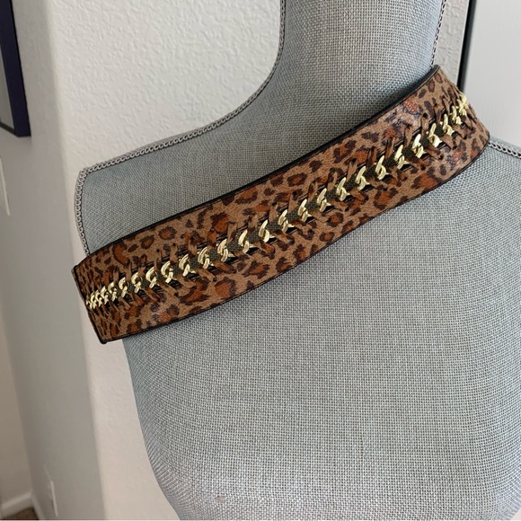 Leopard and gold chain belt with stretch for s flexible fit size ML snap close - Picture 3 of 7